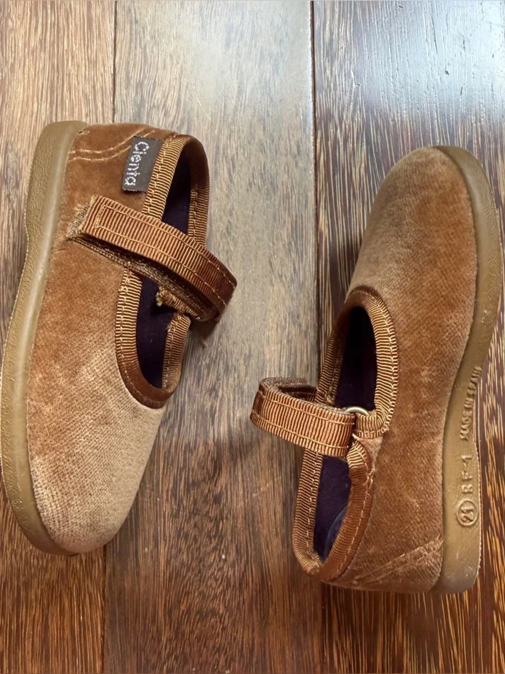 Cienta Girls Brown Mary Jane Shoes Size 5 Toddler